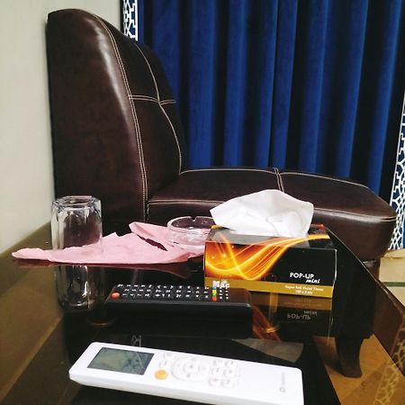 Subhan Palace Guest House การาจี ภายนอก รูปภาพ