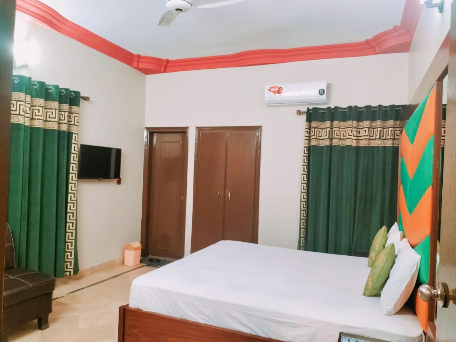 Subhan Palace Guest House การาจี ภายนอก รูปภาพ